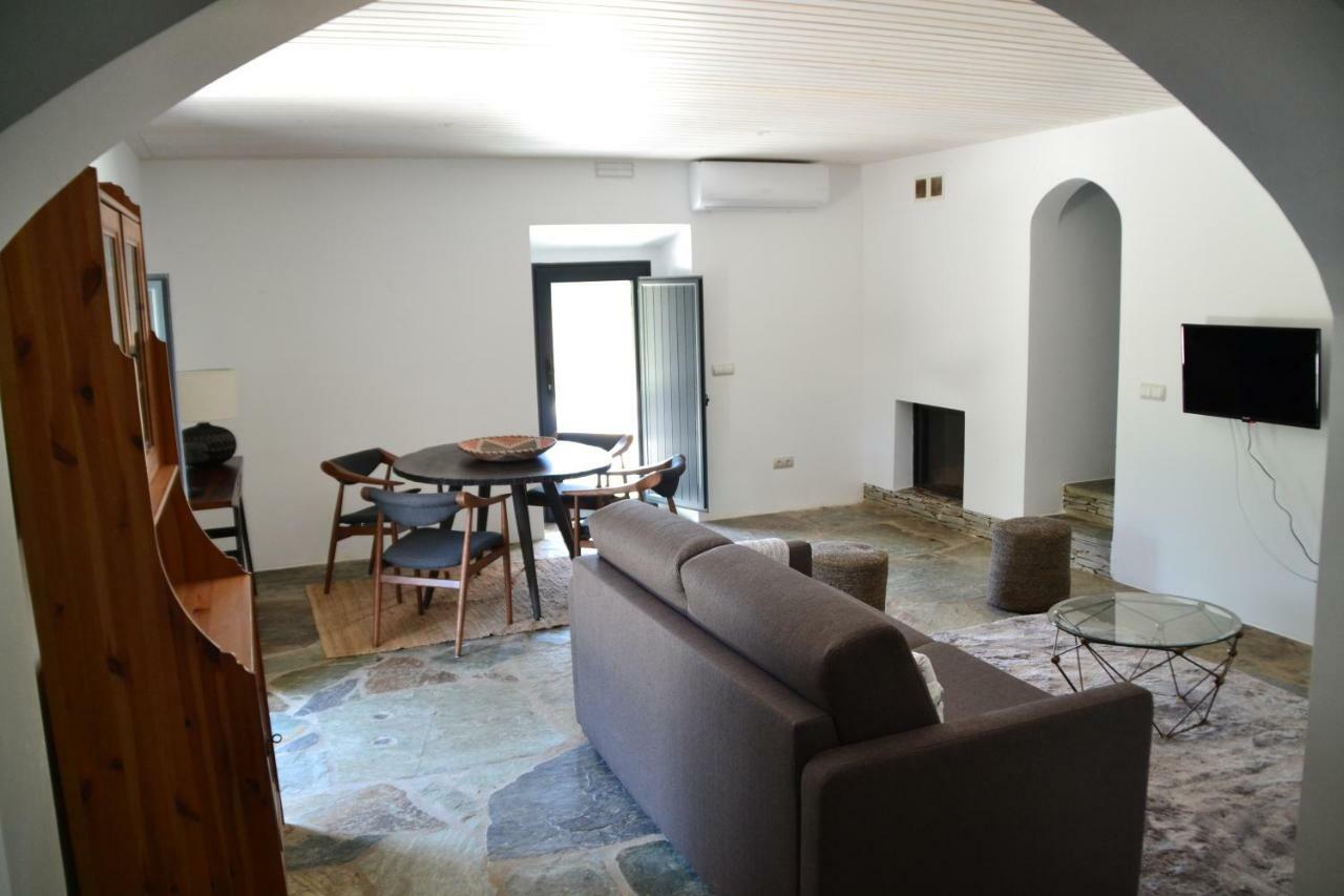 Herdade Ribeira De Borba Farm stay *